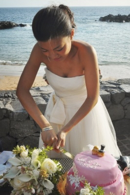 A dream wedding in Tenerife on the beach with lots of sunshine and happiness