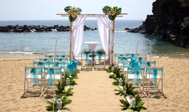 Beautiful beach wedding decoration in Tenerife